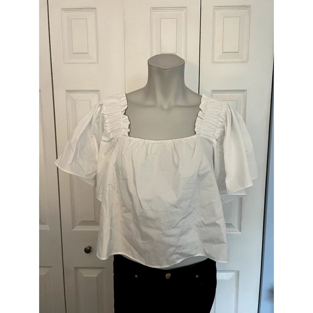 Zara White Short Sleeve Blouse Size Medium